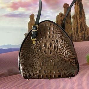 Bar Harbor Brown and Black Leather bag. YKK